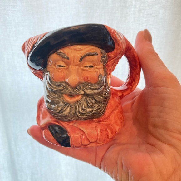 👑VTG Royal Doulton 1949 “Falstaff” Toby mug/jug EUC Medium 4” - Picture 1 of 5